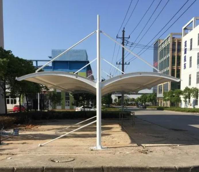 膜結(jié)構(gòu)車棚