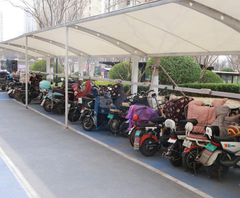 電動(dòng)自行車棚